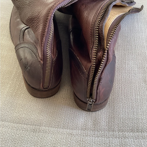 Frye Brown Equestrian Leather Boots 7 - Picture 16 of 16